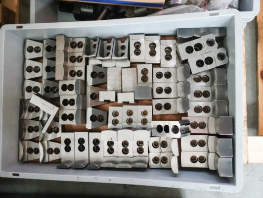 COLCHESTER CNC 2000