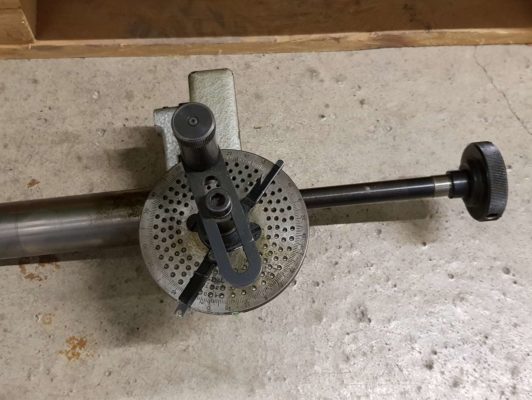 ACIERA F1