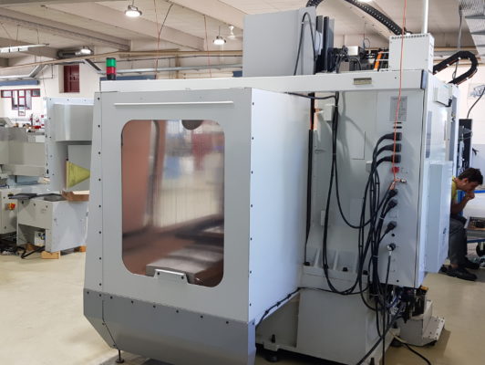 MIKRON VCE 750
