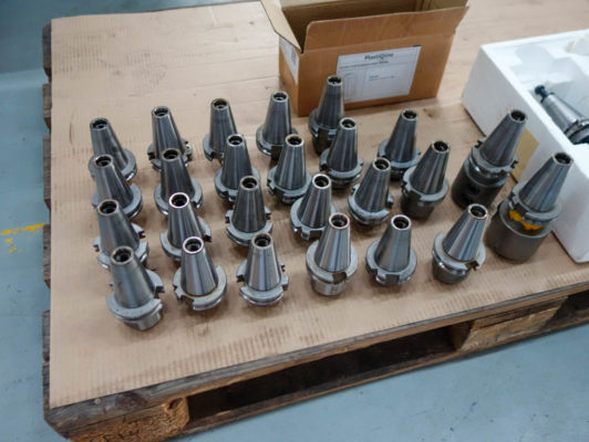 MIKRON VCE 750