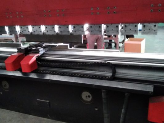 AMADA HFE 220-4L