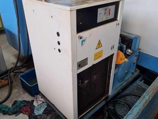 YCM SUPERMAX-V116B
