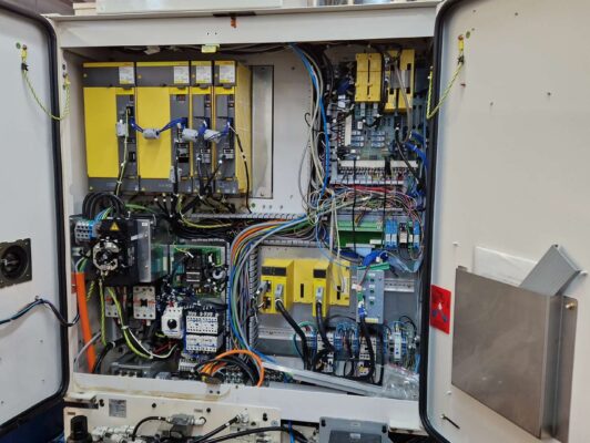 FANUC Robodrill T21iE